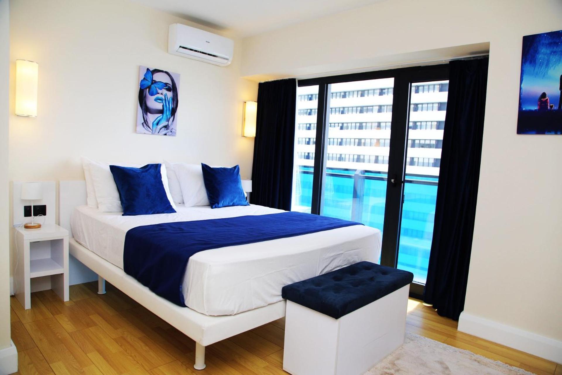 View & More Aparthotel In Батуми Экстерьер фото